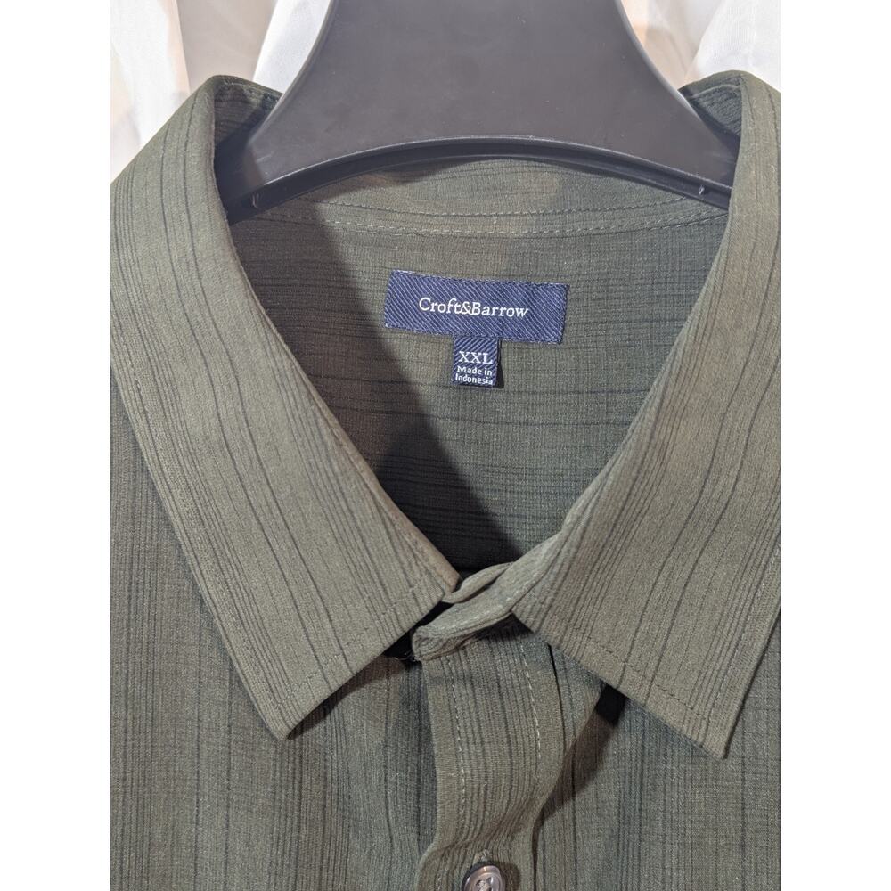 Croft & Barrow Sz XXL Forest Green with Black Pin Stripes Short Sleeve Button Up - Picture 3 of 10